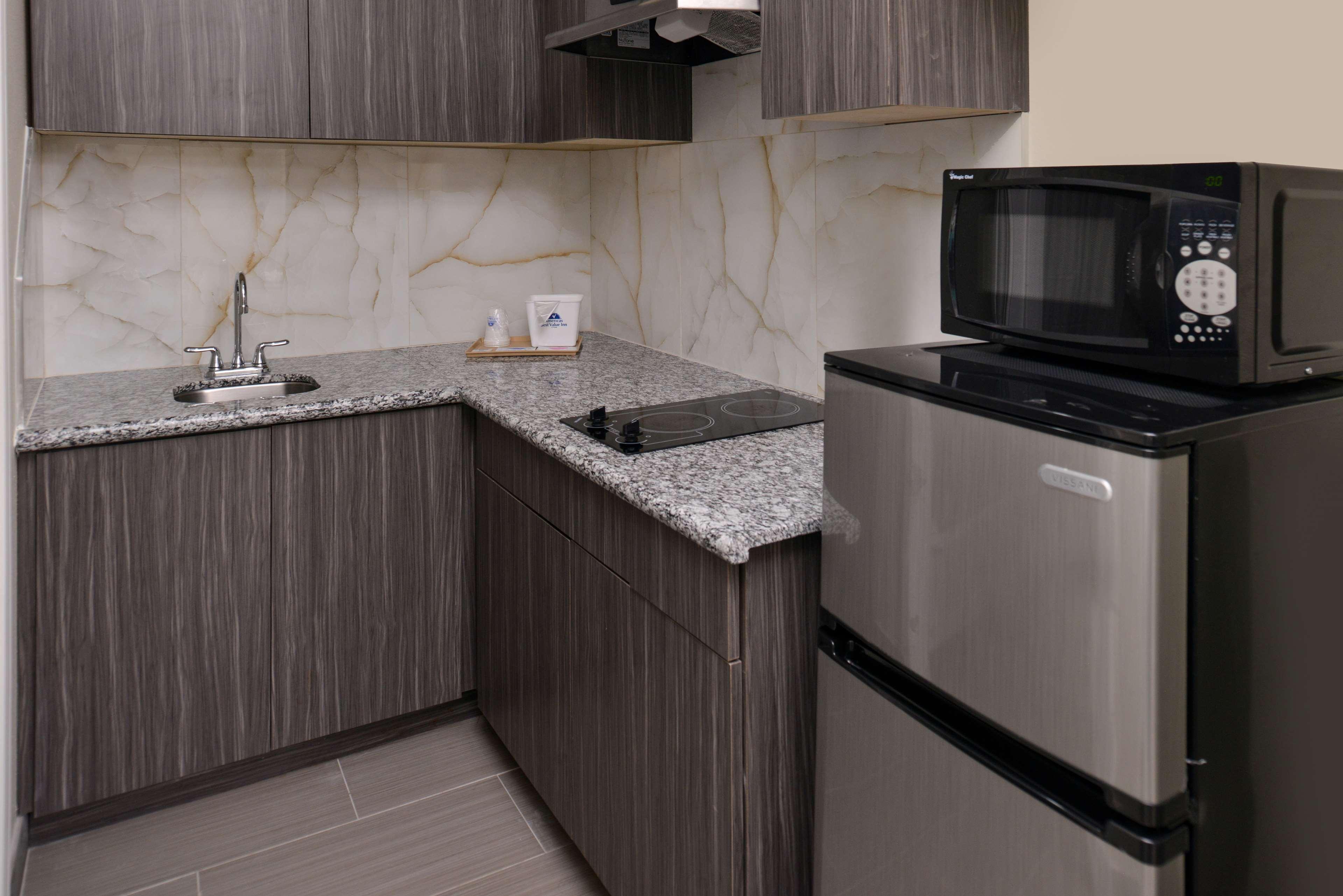 Americas Best Value Inn & Suites - Houston/Hwy 6 & Westpark Mission Bend Zewnętrze zdjęcie