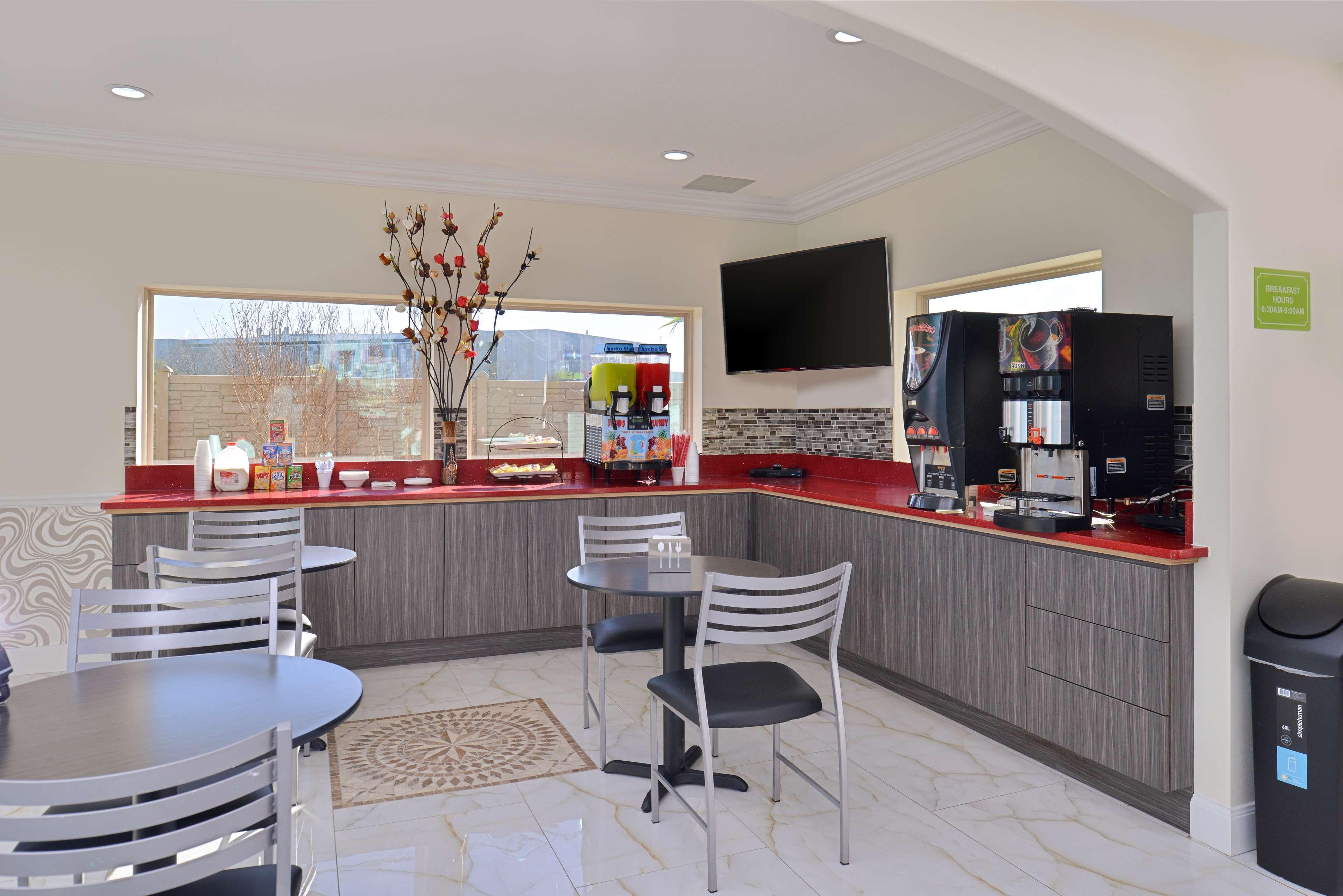 Americas Best Value Inn & Suites - Houston/Hwy 6 & Westpark Mission Bend Zewnętrze zdjęcie